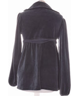 La garantie Once Again : 454770 vêtements d'occasion de marque en état irréprochable.