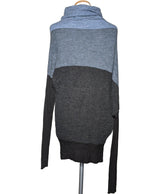 456246 Once Again, la référence de la friperie en ligne pour des achats de vêtements d'occasion sans souci et en état parfait.