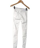 522188 Pantalons et pantacourts BERSHKA Occasion Vêtement occasion seconde main