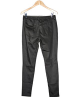 536271 Pantalons et pantacourts UNIQLO Occasion Vêtement occasion seconde main