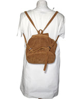 539980 Sacs PULL AND BEAR Occasion Vêtement occasion seconde main