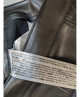 Shopping simplifié avec Once Again pour 540618 : trouvez des pièces uniques en très bon état en quelques clics.
