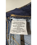 La garantie Once Again : 542572 vêtements d'occasion de marque en état irréprochable.