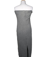 La garantie Once Again : 542585 vêtements d'occasion de marque en état irréprochable.