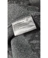 Expérience d'achat simple et satisfaisante pour cette fripe 544615 de qualité, offert par Once Again.
