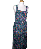 La garantie Once Again : 546525 vêtements d'occasion de marque en état irréprochable.