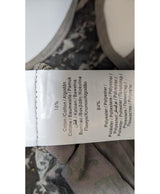 La garantie Once Again : 546640 vêtements d'occasion de marque en état irréprochable.