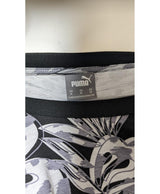 La garantie Once Again : 546668 vêtements d'occasion de marque en état irréprochable.