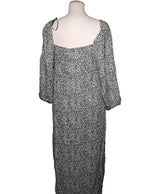 548220 Robes PULL AND BEAR Occasion Vêtement occasion seconde main