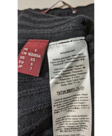 Expérience d'achat simple et satisfaisante pour cette fripe 548633 de qualité, offert par Once Again.