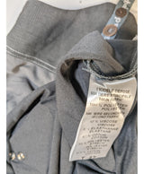 Expérience d'achat simple et satisfaisante pour cette fripe 549980 de qualité, offert par Once Again.