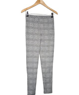 552193 Pantalons et pantacourts STRADIVARIUS Occasion Vêtement occasion seconde main