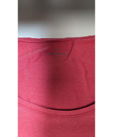 La garantie Once Again : 554576 vêtements d'occasion de marque en état irréprochable.