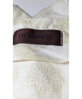 La garantie Once Again : 554658 vêtements d'occasion de marque en état irréprochable.
