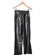 557240 Pantalons et pantacourts BERSHKA Occasion Vêtement occasion seconde main