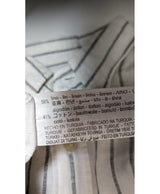 La garantie Once Again : 558361 vêtements d'occasion de marque en état irréprochable.