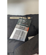 558432 Once Again, la référence de la friperie en ligne pour des achats de vêtements d'occasion sans souci et en état parfait.