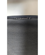 Expérience d'achat simple et satisfaisante pour cette fripe 558434 de qualité, offert par Once Again.