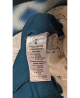 La garantie Once Again : 558500 vêtements d'occasion de marque en état irréprochable.