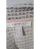 Expérience d'achat simple et satisfaisante pour cette fripe 560147 de qualité, offert par Once Again.