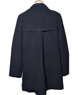 Élégance responsable avec cette pièce vintage 560156 en parfait état, sélectionnée par Once Again.