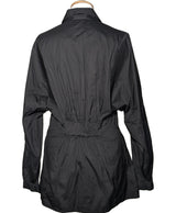 560201 Once Again, la référence de la friperie en ligne pour des achats de vêtements d'occasion sans souci et en état parfait.