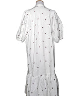 La garantie Once Again : 560255 vêtements d'occasion de marque en état irréprochable.