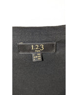 La garantie Once Again : 560332 vêtements d'occasion de marque en état irréprochable.