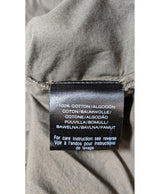 La garantie Once Again : 560422 vêtements d'occasion de marque en état irréprochable.
