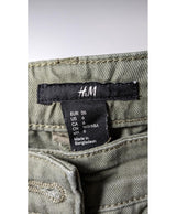 560474 Once Again, la référence de la friperie en ligne pour des achats de vêtements d'occasion sans souci et en état parfait.