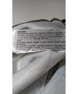 Expérience d'achat simple et satisfaisante pour cette fripe 560526 de qualité, offert par Once Again.