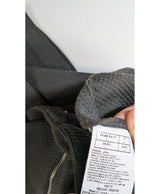 La garantie Once Again : 560679 vêtements d'occasion de marque en état irréprochable.