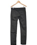 Le choix intelligent pour la mode durable, cette pièce 560715 Once Again allie parfait état et prix abordable.
