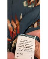 560772 Once Again, la référence de la friperie en ligne pour des achats de vêtements d'occasion sans souci et en état parfait.