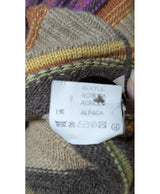 Expérience d'achat simple et satisfaisante pour cette fripe 560823 de qualité, offert par Once Again.