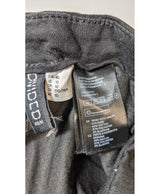 Le choix intelligent pour la mode durable, cette pièce 560828 Once Again allie parfait état et prix abordable.