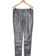 Le choix intelligent pour la mode durable, cette pièce 560984 Once Again allie parfait état et prix abordable.
