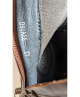 Le choix intelligent pour la mode durable, cette pièce 561054 Once Again allie parfait état et prix abordable.
