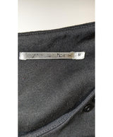 Élégance responsable avec cette pièce vintage 561305 en parfait état, sélectionnée par Once Again.