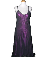 561486 Once Again, la référence de la friperie en ligne pour des achats de vêtements d'occasion sans souci et en état parfait.