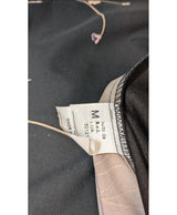 La garantie Once Again : 562076 vêtements d'occasion de marque en état irréprochable.