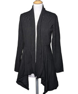 562094 Once Again, la référence de la friperie en ligne pour des achats de vêtements d'occasion sans souci et en état parfait.