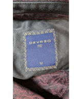 Expérience d'achat simple et satisfaisante pour cette fripe 562122 de qualité, offert par Once Again.