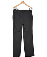 562161 Once Again, la référence de la friperie en ligne pour des achats de vêtements d'occasion sans souci et en état parfait.