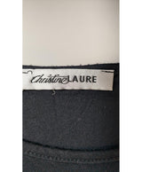 La garantie Once Again : 562177 vêtements d'occasion de marque en état irréprochable.
