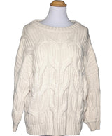La garantie Once Again : 562589 vêtements d'occasion de marque en état irréprochable.