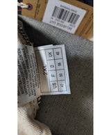 Le choix intelligent pour la mode durable, cette pièce 562614 Once Again allie parfait état et prix abordable.