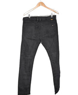 Le choix intelligent pour la mode durable, cette pièce 562842 Once Again allie parfait état et prix abordable.
