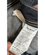 562895 Once Again, la référence de la friperie en ligne pour des achats de vêtements d'occasion sans souci et en état parfait.