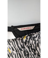 562973 Once Again, la référence de la friperie en ligne pour des achats de vêtements d'occasion sans souci et en état parfait.